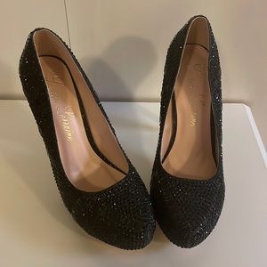 Lauren Lorraine size 9 1/2 woman’s shoes